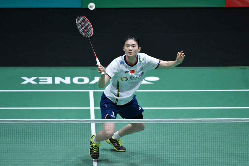 面的空缺 面的空缺