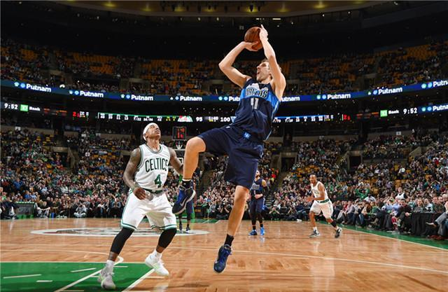 球帮助队友 球帮助队友