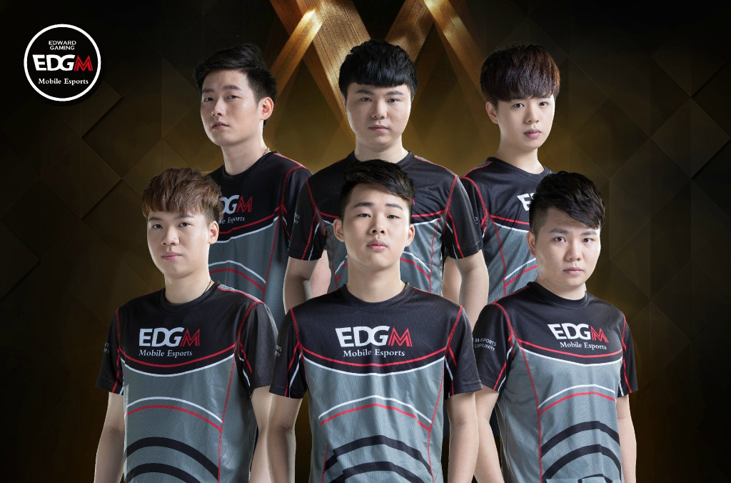 之间游走 之间游走