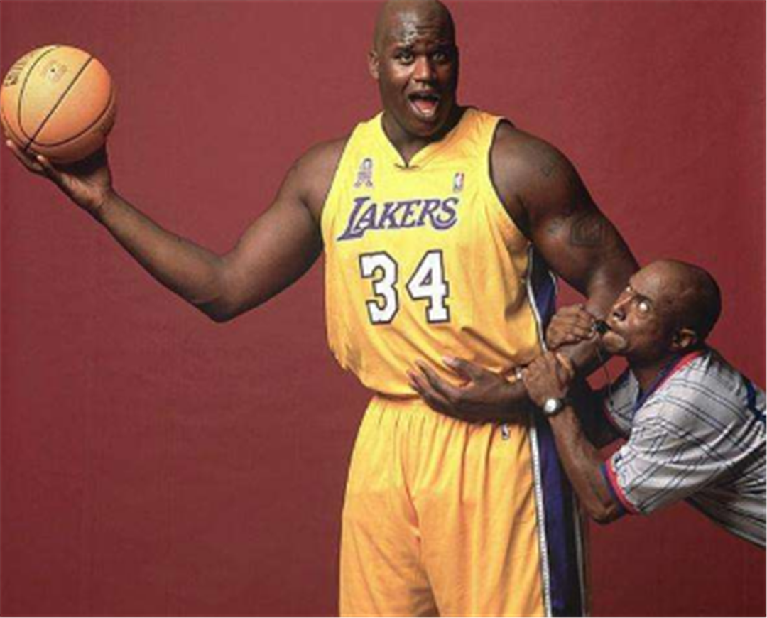 较为贴合 较为贴合