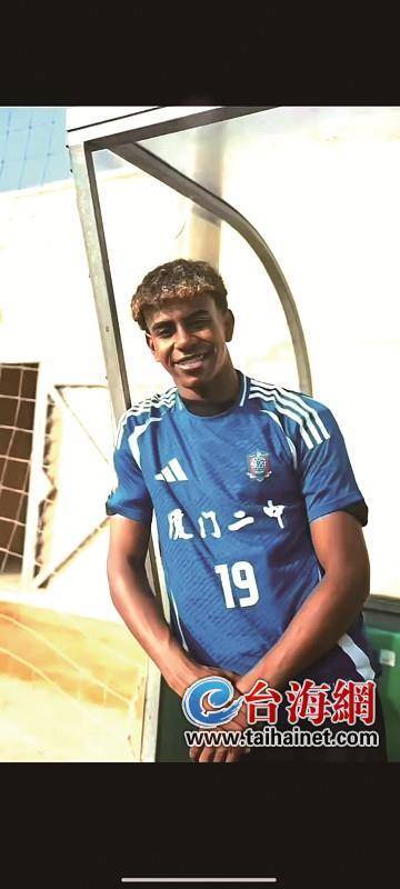 机演示与性 机演示与性